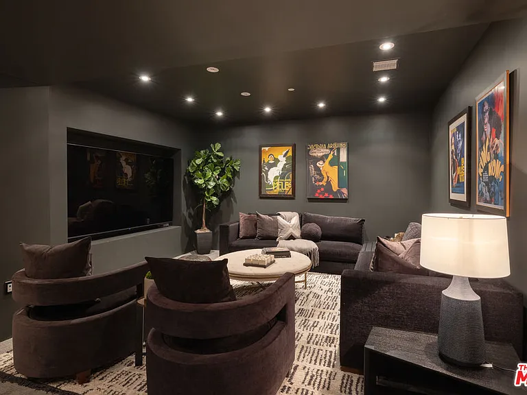 10800 Wilshire Blvd #1501 — Photo 13