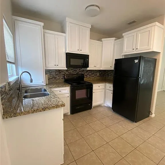 2716 Primrose Ave #2 — Photo 5