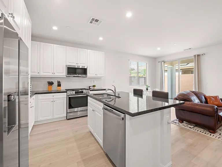 Ponderosa Dr — Photo 15