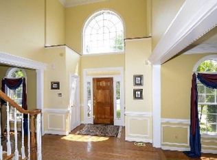 2100 Arrowleaf Dr, Vienna, VA 22182