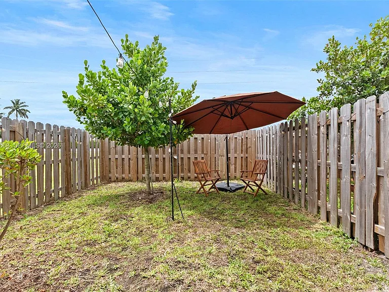 11844 SW 247th Ter #11844 — Photo 23