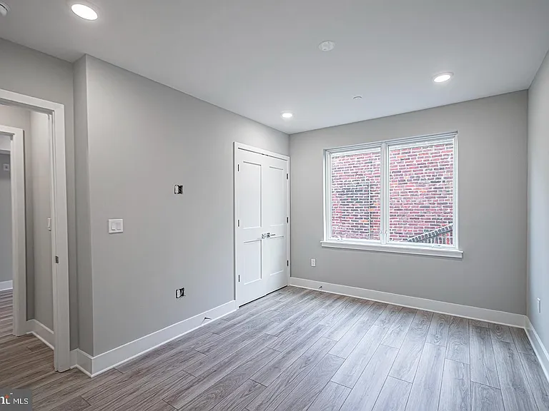 746 S 16th St #2B — Photo 9
