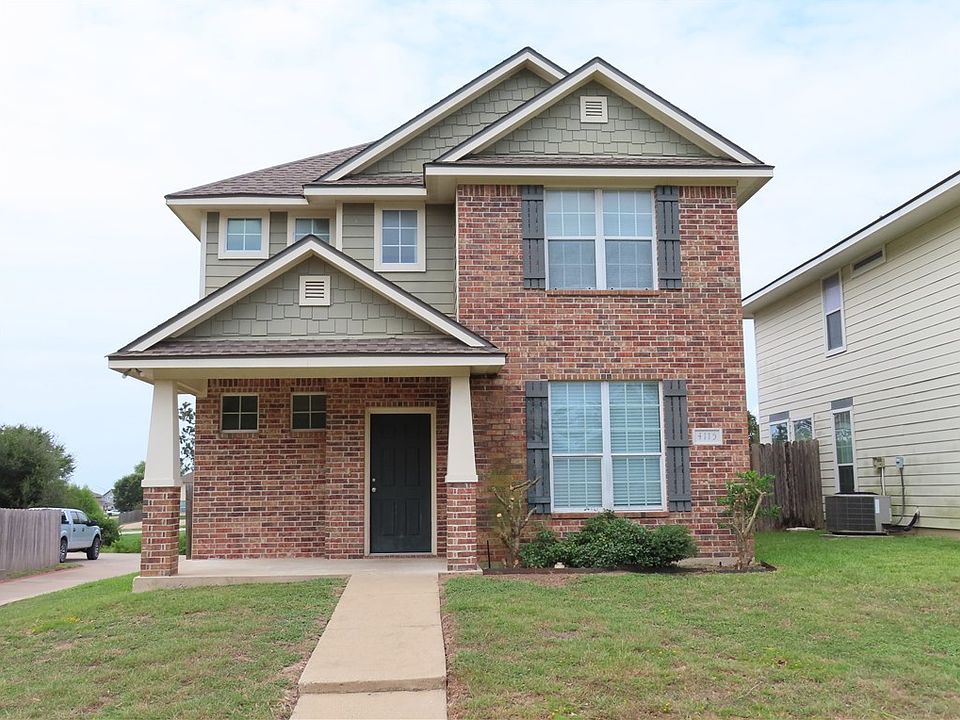 1st image of 4115 McFarland Dr