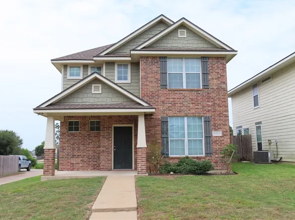4115 McFarland Dr E, College Station, TX 77845