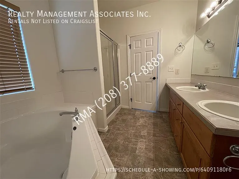 4336 N Chatterton Ave — Photo 14