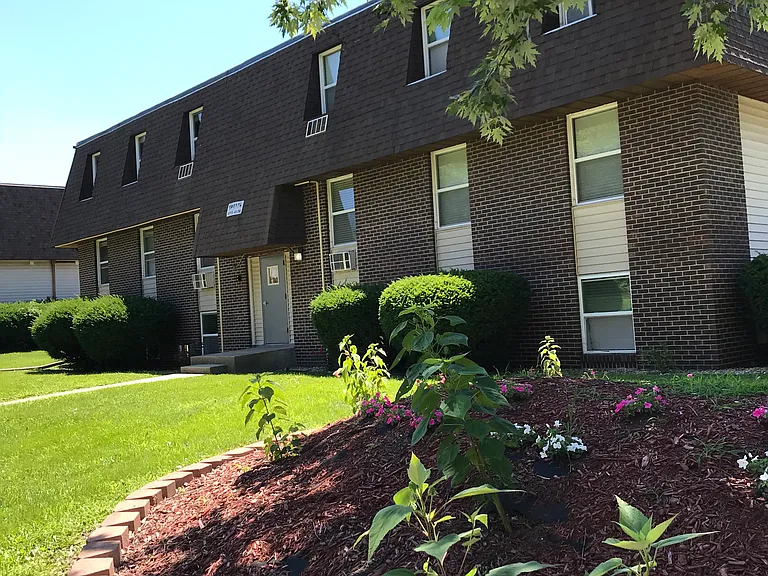 901 E Colorado Ave — Photo 10