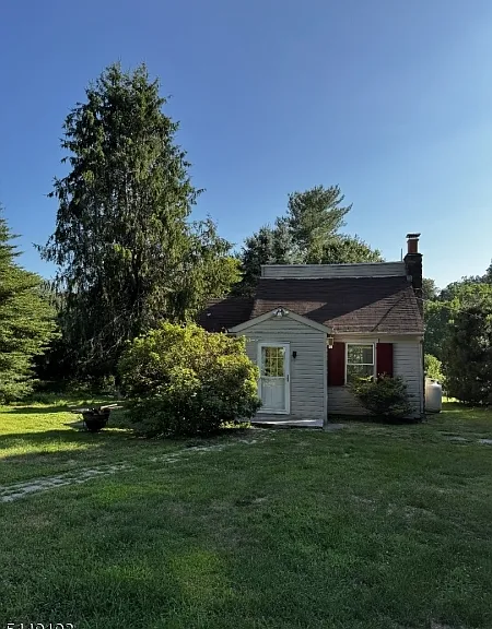 175 Cherry Ln #C — Photo 2