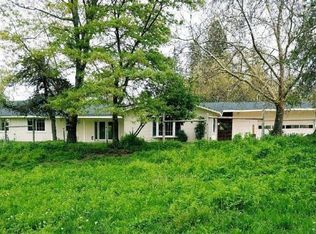 751 Holton Rd, Talent, OR 97540