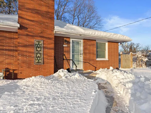 11102 West Calumet ROAD, Milwaukee, WI 53224