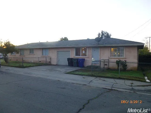 5912 79th St photo 1