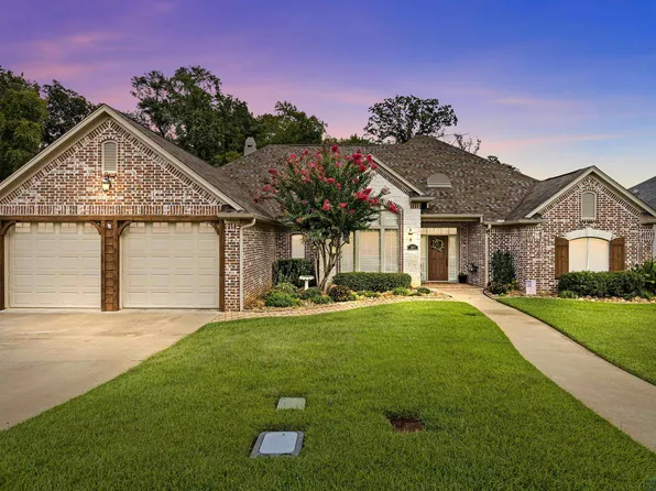 1602 Chippewa St, Longview, TX 75605