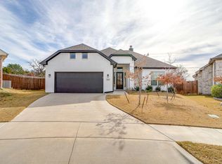 1205 Bear Creek Ave, Weatherford, TX 76086