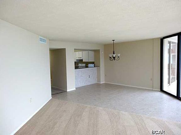 5th image of 7205 Thomas Dr Unit E1206