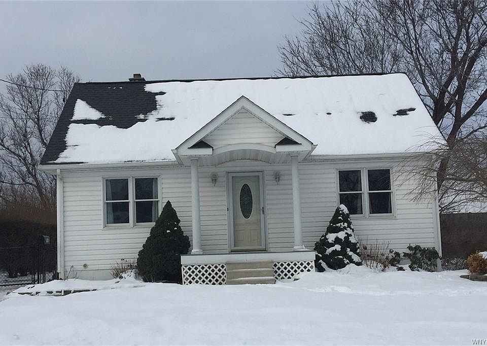 1st image of 194 Emporium Ave