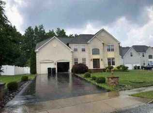 117 Summerbrooke Ct, Sicklerville, NJ 08081