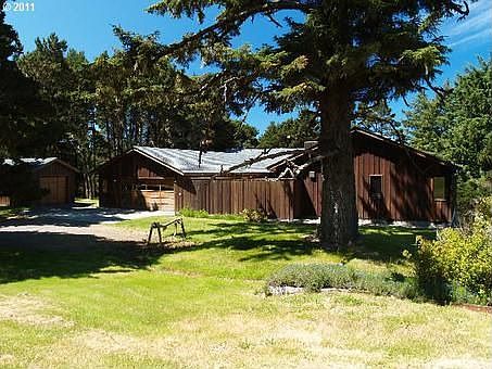 2nd image of 3275 Golf Links Rd