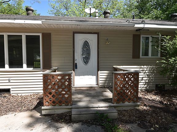 3rd image of 142 Patton St