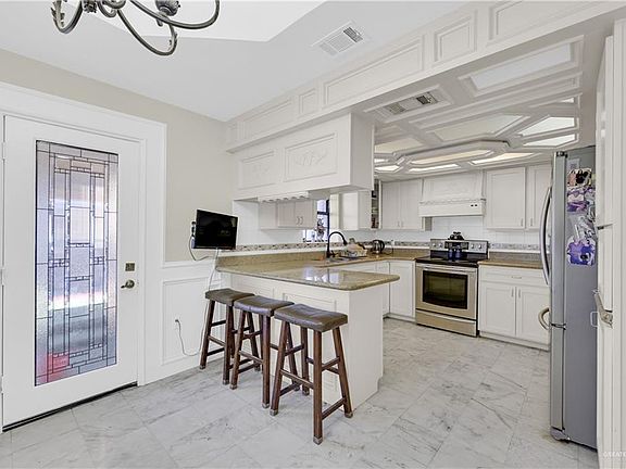 5th image of 5504 Monica Cir