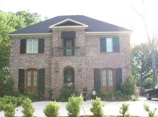 57 Hawthorne Pl N, Mobile, AL 36608