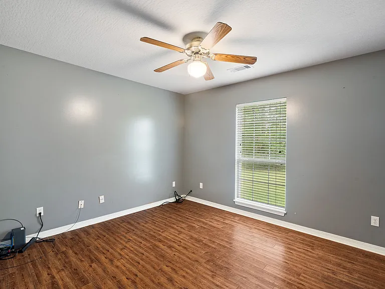 330 Boggy Hollow Rd — Photo 22