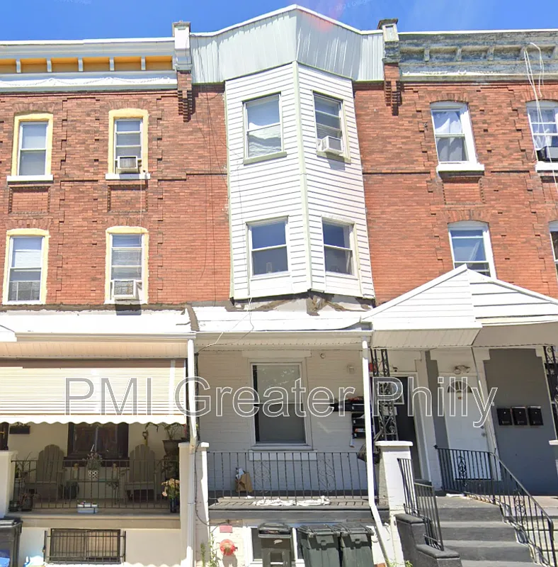 2 bed, 1.5 bath, $1,195 — Photo 1