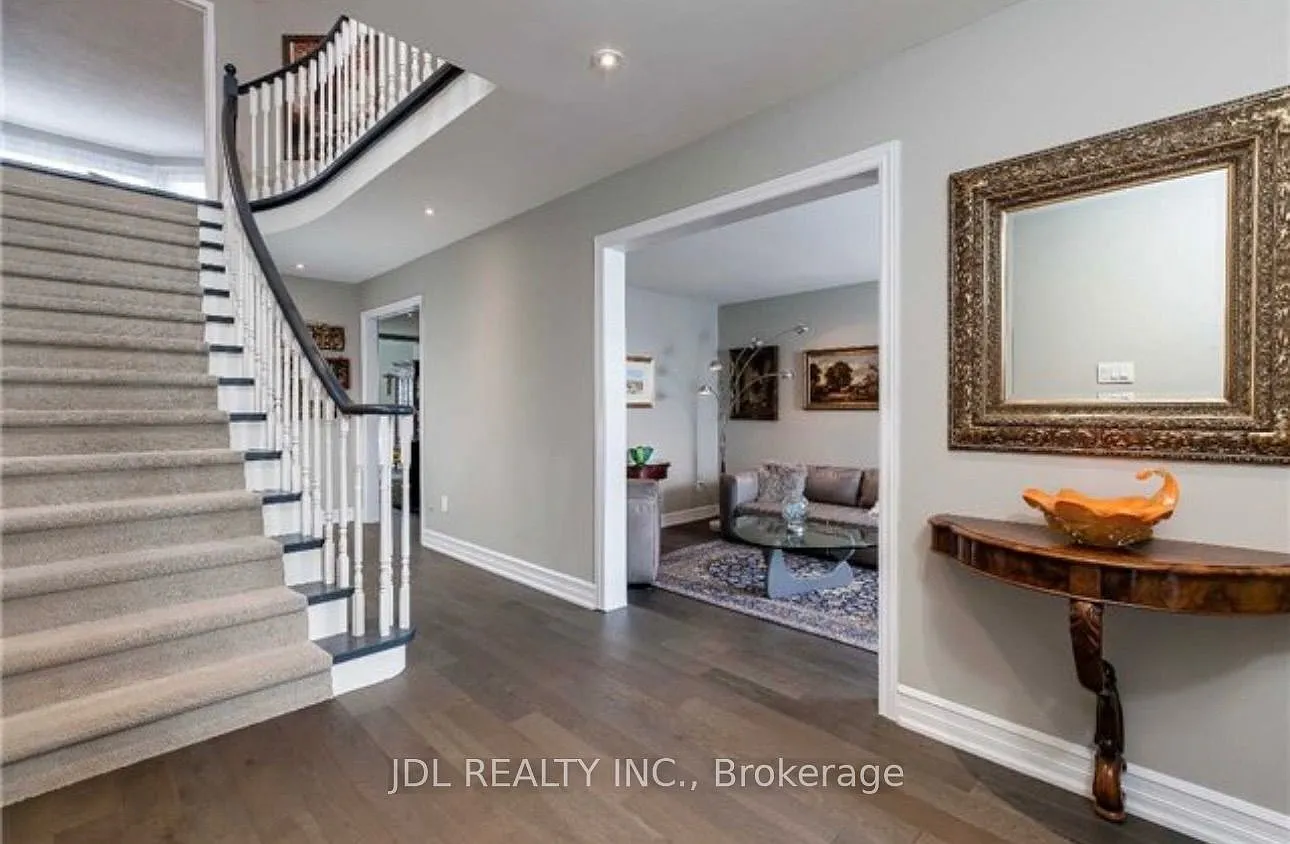 4 bed, $5,000 — Photo 2