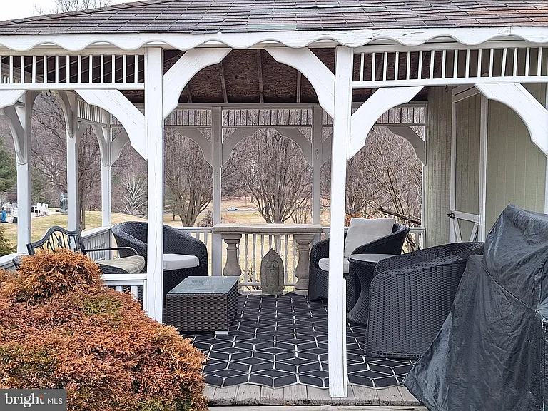 2254 Winchester Rd — Photo 44