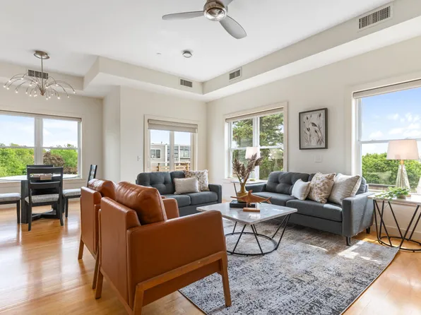 135 Sheridan Street #404, Portland, ME 04101