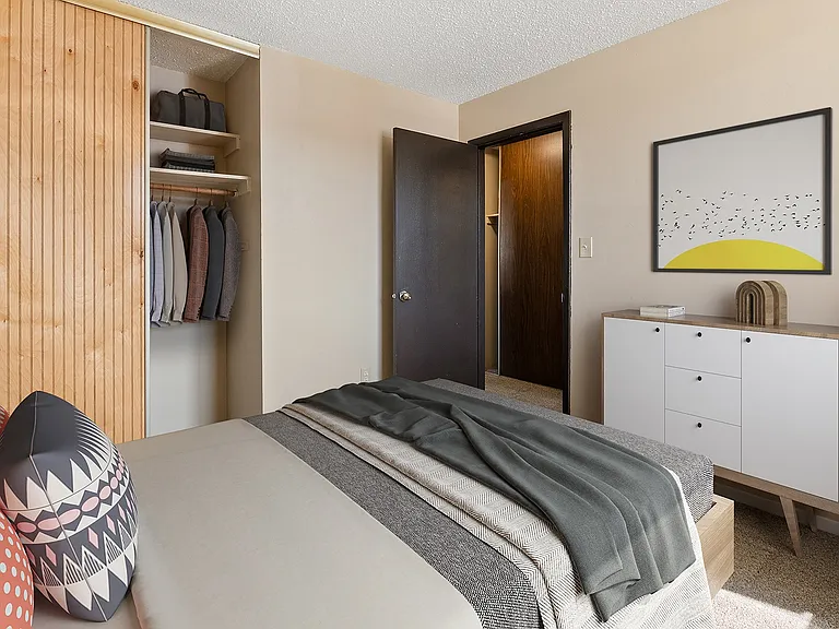 Canyon Lake Apartments — Photo 8