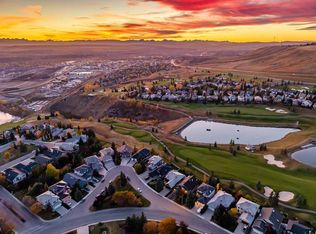 118 SE Gleneagles Vw, Cochrane, AB T4C1P3