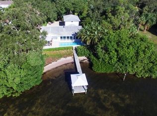 2780 Bayside Dr S, Saint Petersburg, FL 33705