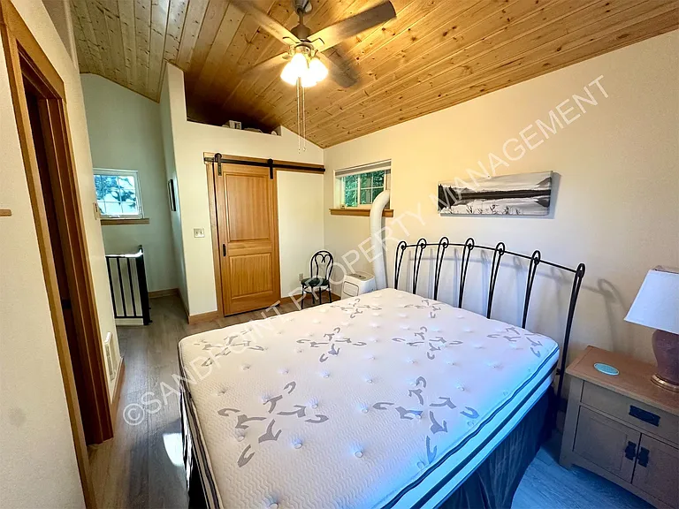 612 Poplar St #1 — Photo 17