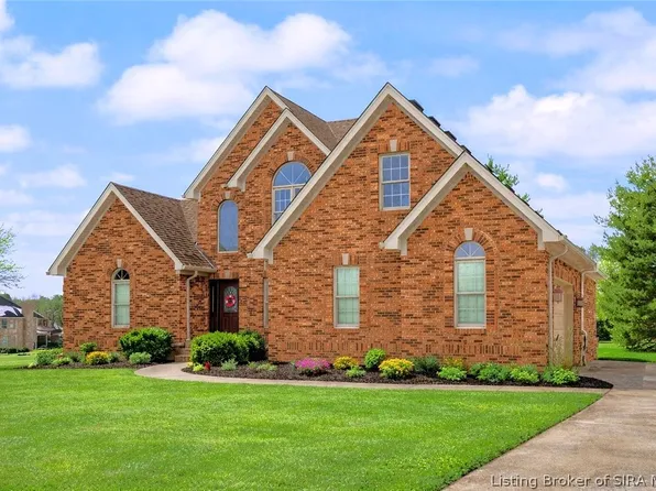 3048 Wolf Den Court, New Albany, IN 47150