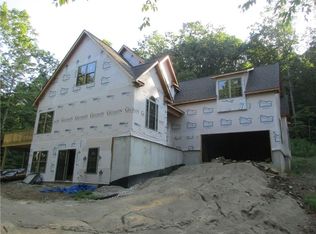 3450 S Whitehorse Rd, Nashville, IN 47448