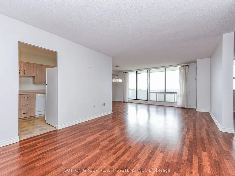 2055 Upper Middle Rd #705 — Photo 9