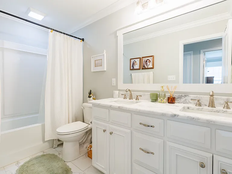 3940 Landings Cir — Photo 21