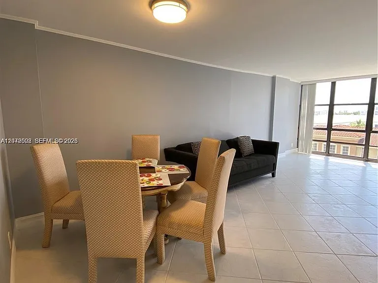 2049 S Ocean Dr #503 — Photo 3