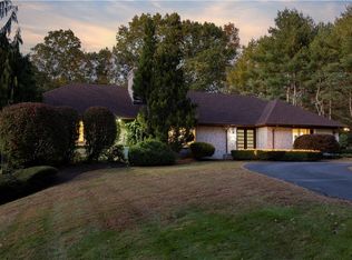 140 White Birch Cir, Scituate, RI 02831