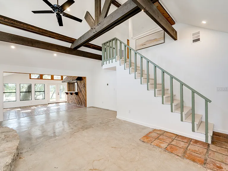 1217 Lost Oak Trl — Photo 5