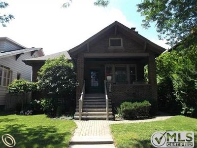 368 Biddle Ave, Wyandotte, MI, 48192