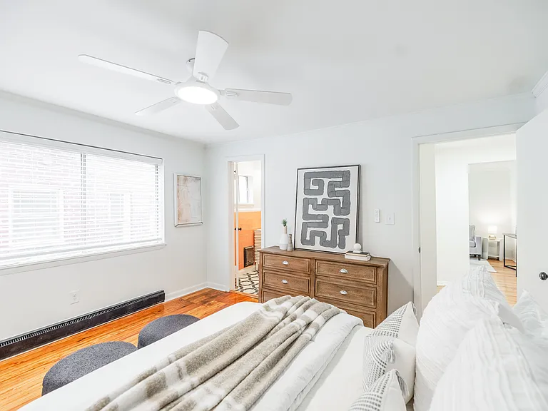 930 Greenwood Avenue — Photo 8