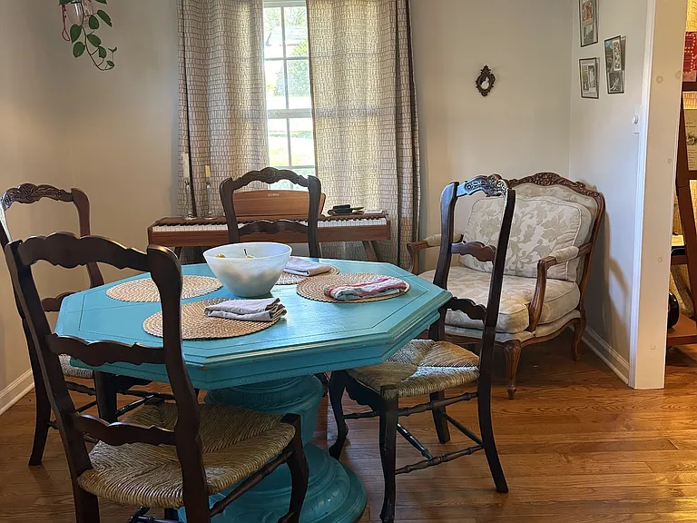 2880 Hall Dr SE — Photo 3