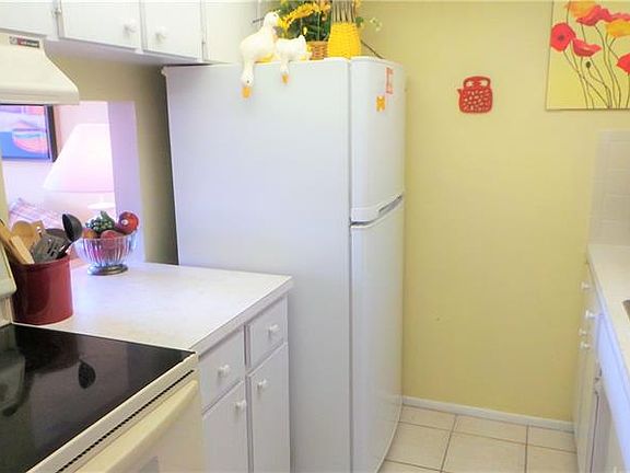 5th image of 6 Quails Run Blvd #6105