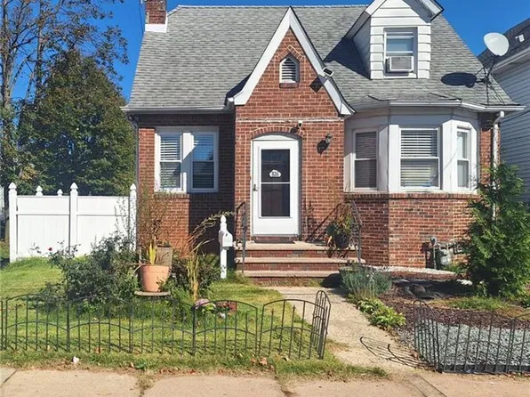 836 Summit St, Linden, NJ 07036