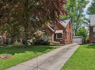 5467 Burns Rd, North Olmsted, OH 44070