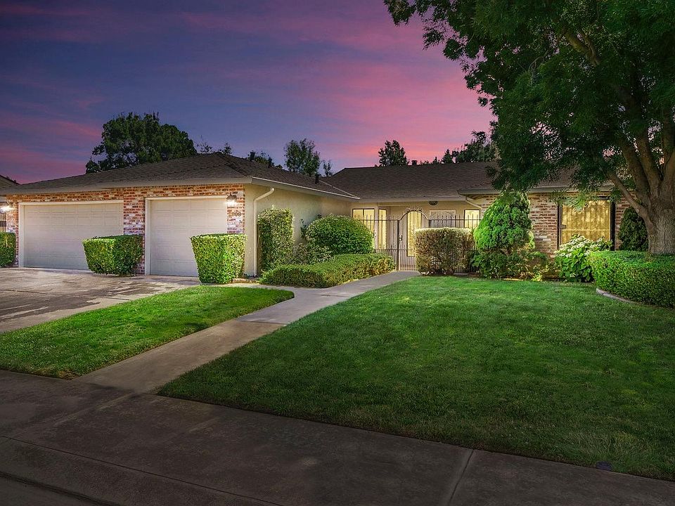 1st image of 2808 Park Oak Dr