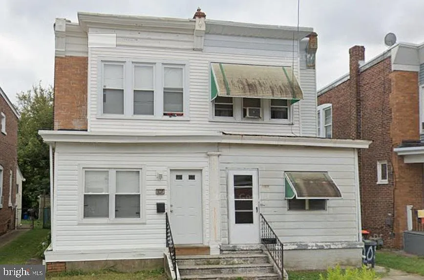 105 E 22nd St photo 1