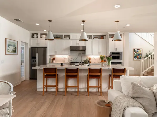 5416 Tree Farm Ln, Santa Barbara, CA 93111