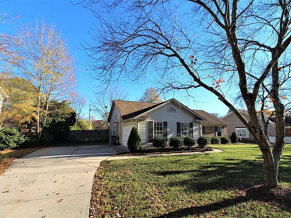 2nd image of 6242 Danbrooke Park Dr