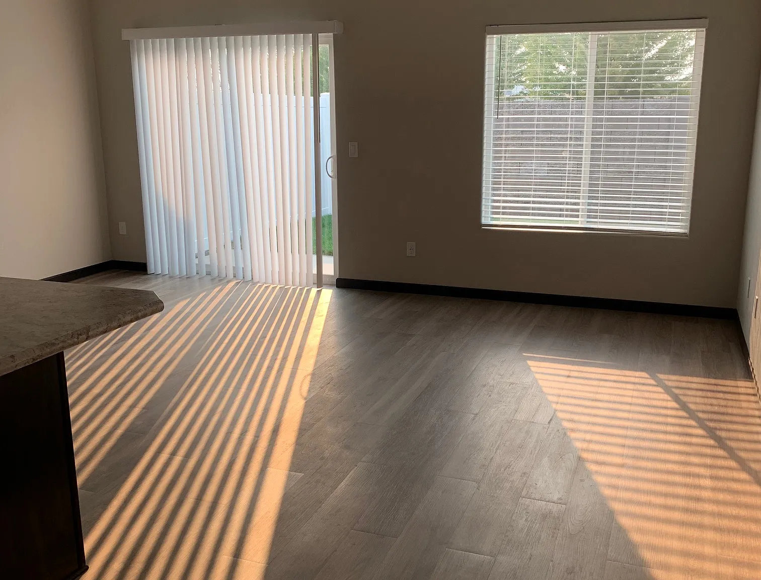 2 bed, 1048 sqft, $1,850 — Photo 3